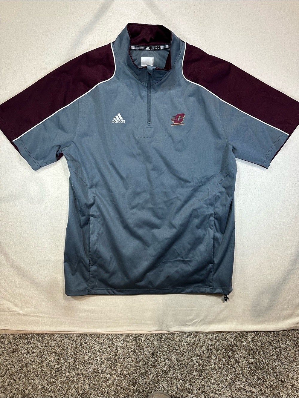 Adidas Central Michigan Chippewas Short Sleeve 1/4 Zip Hot Jacket Men's XL NWOT
